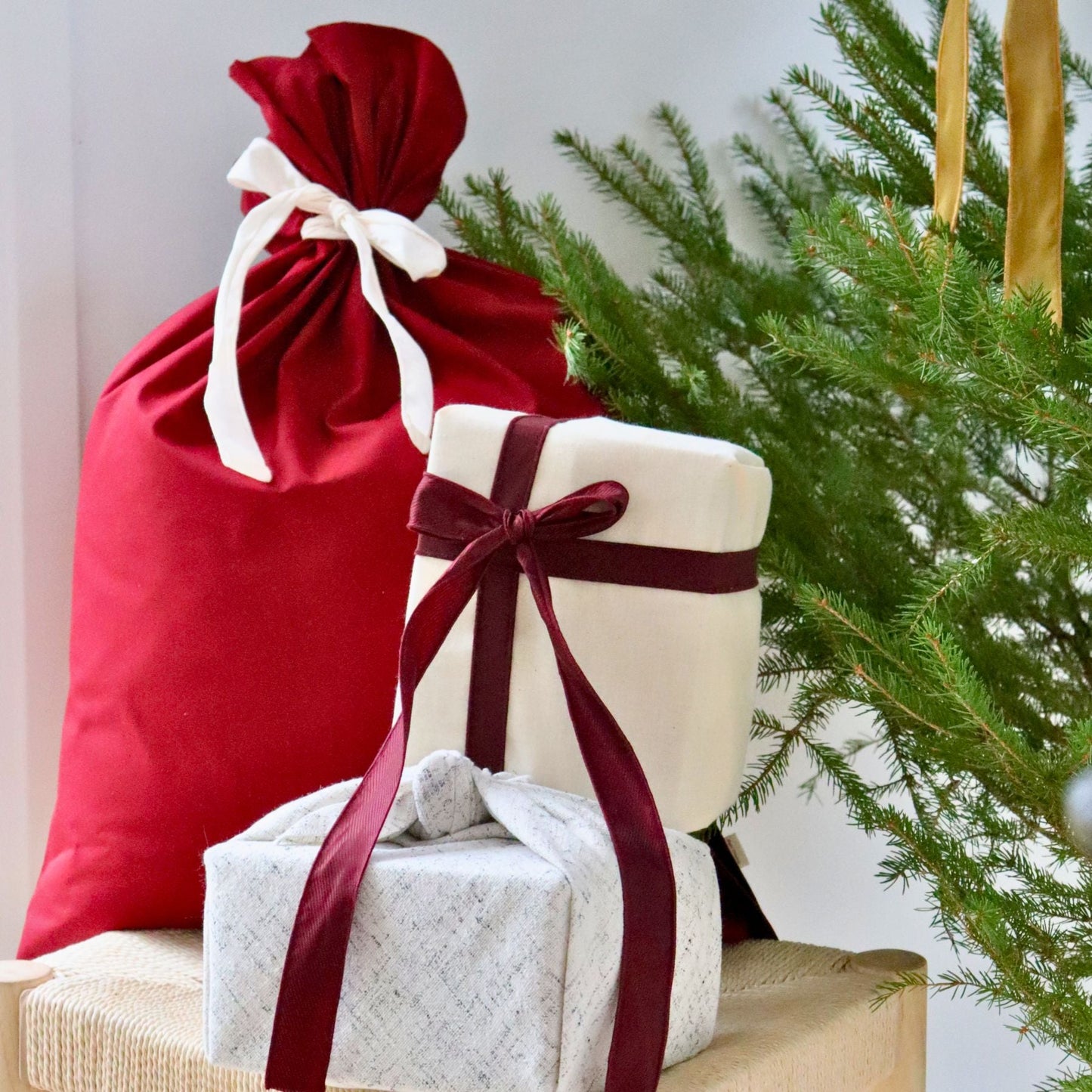Jumbo Gift Bag - Burgundy