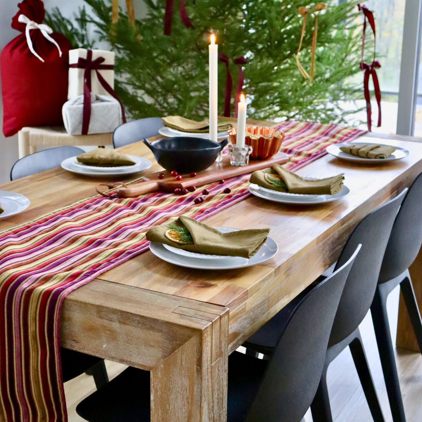 Chemin de table - Lignes velours bourgogne, violet foncé et ocre