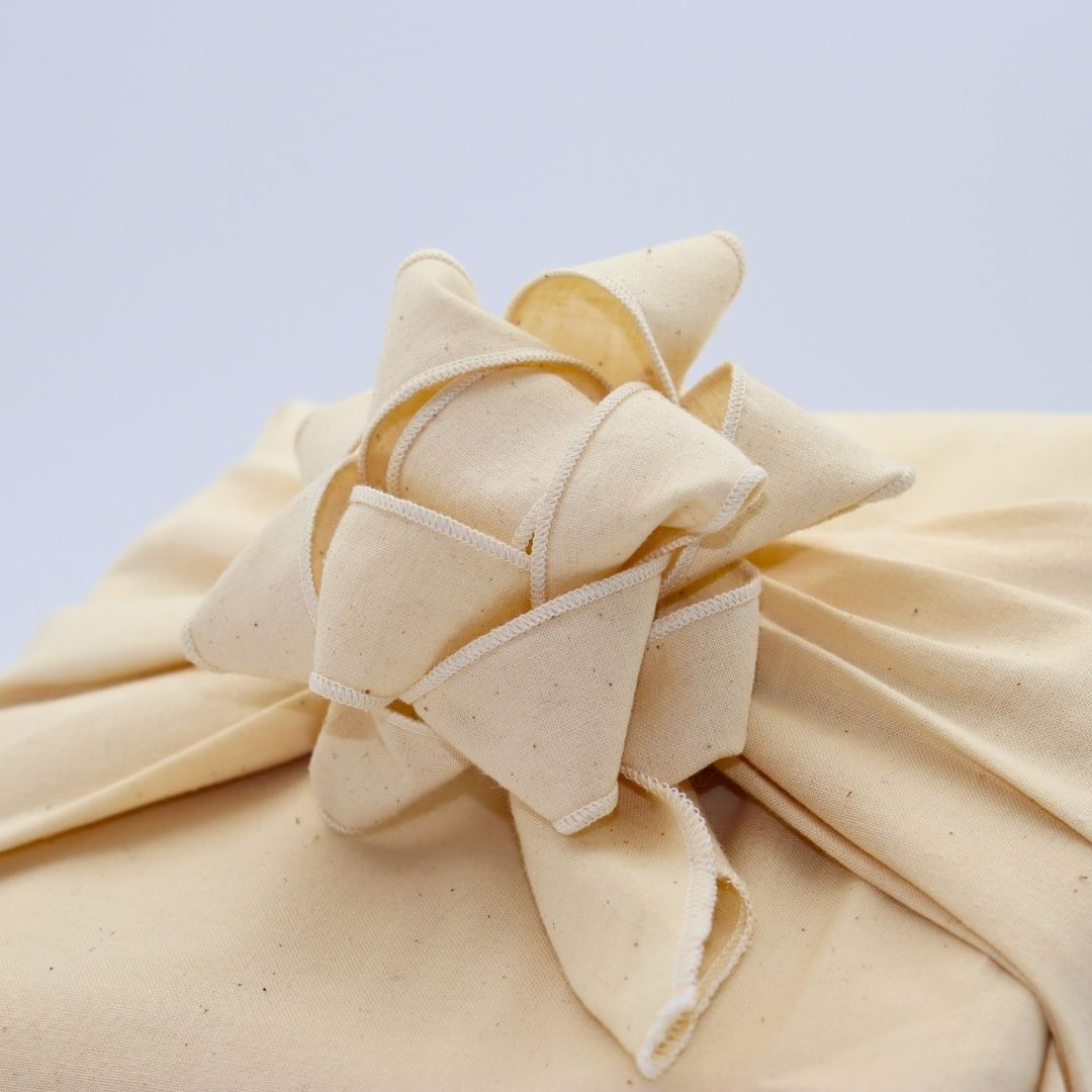 Chou à cadeau en tissu - Classique - Crème