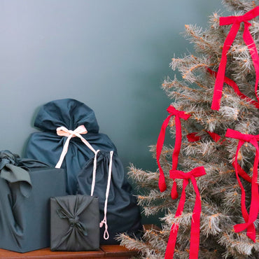 Set of 12 long bows and 3 ribbons for the Christmas tree - Traditional