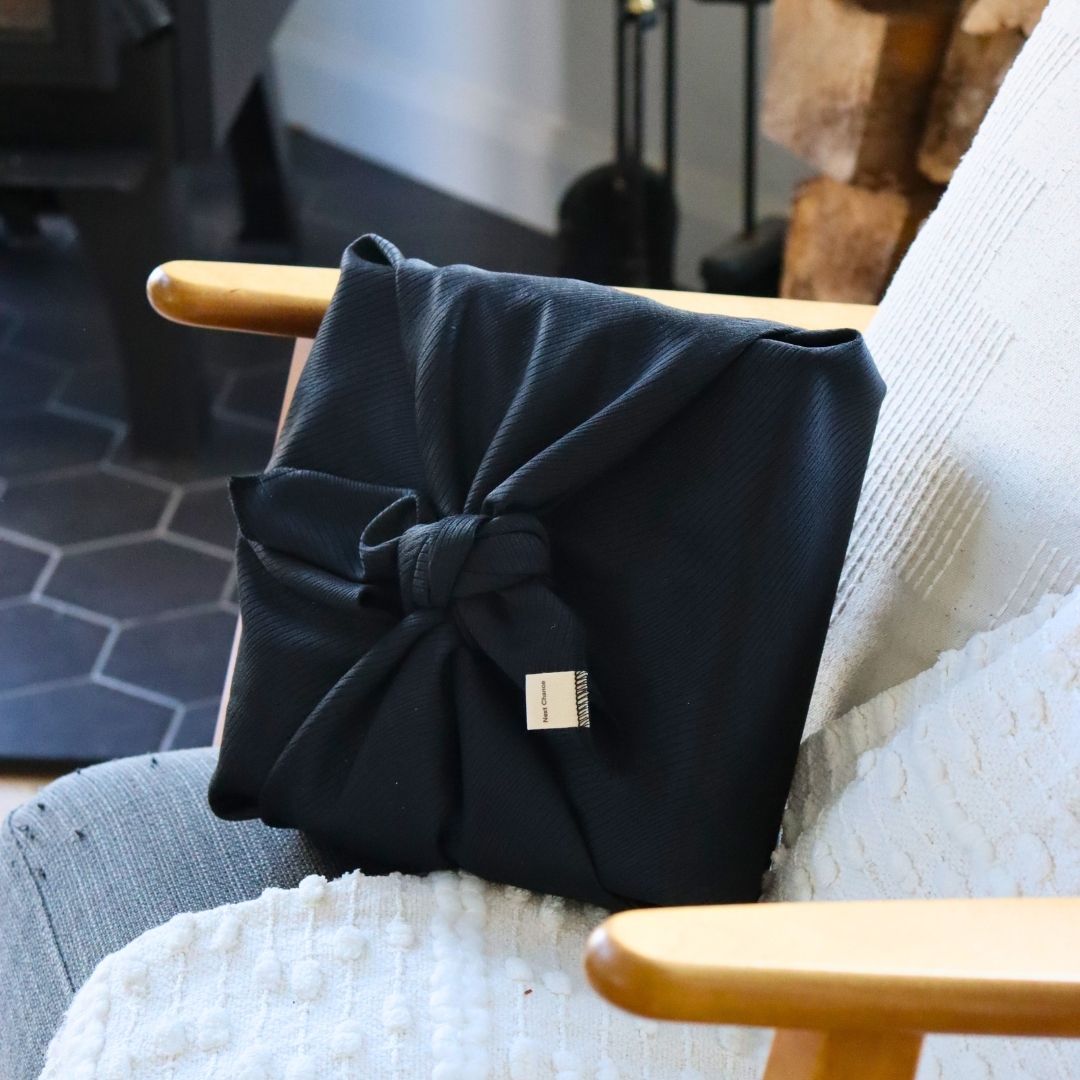 Emballage cadeau réutilisable Furoshiki - Noir lignes satinées