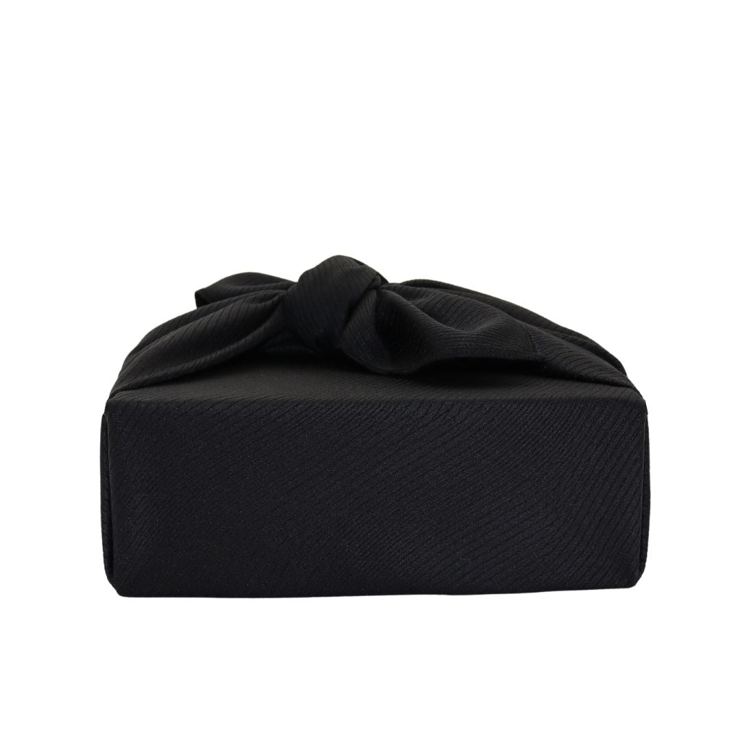 Emballage cadeau réutilisable Furoshiki - Noir lignes satinées