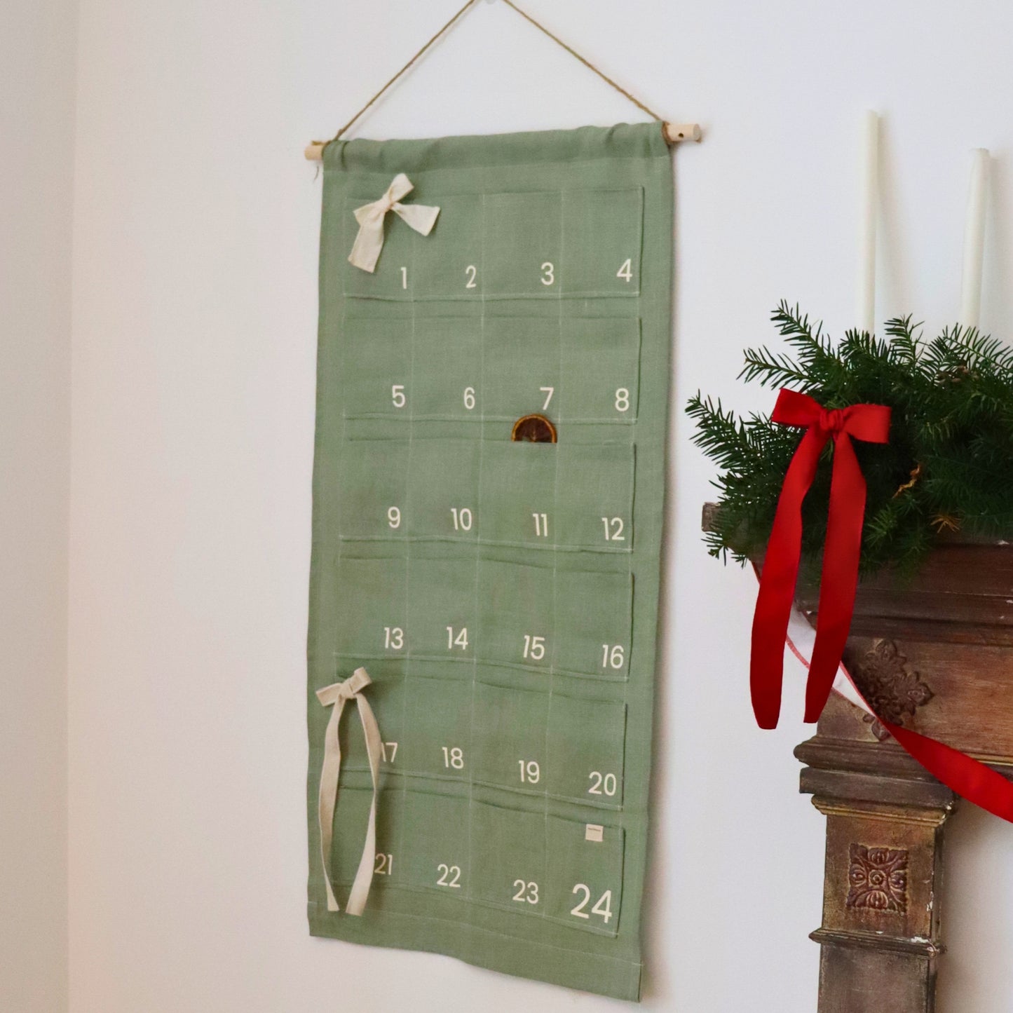 Calendrier de l'Avent Lin pur - Lin Eucalyptus, Chiffres crème, Boucle crème