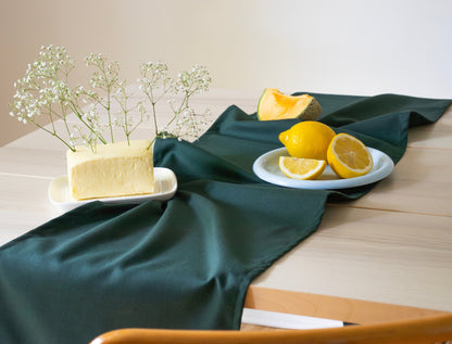 Classic Table Runner - Forest Green
