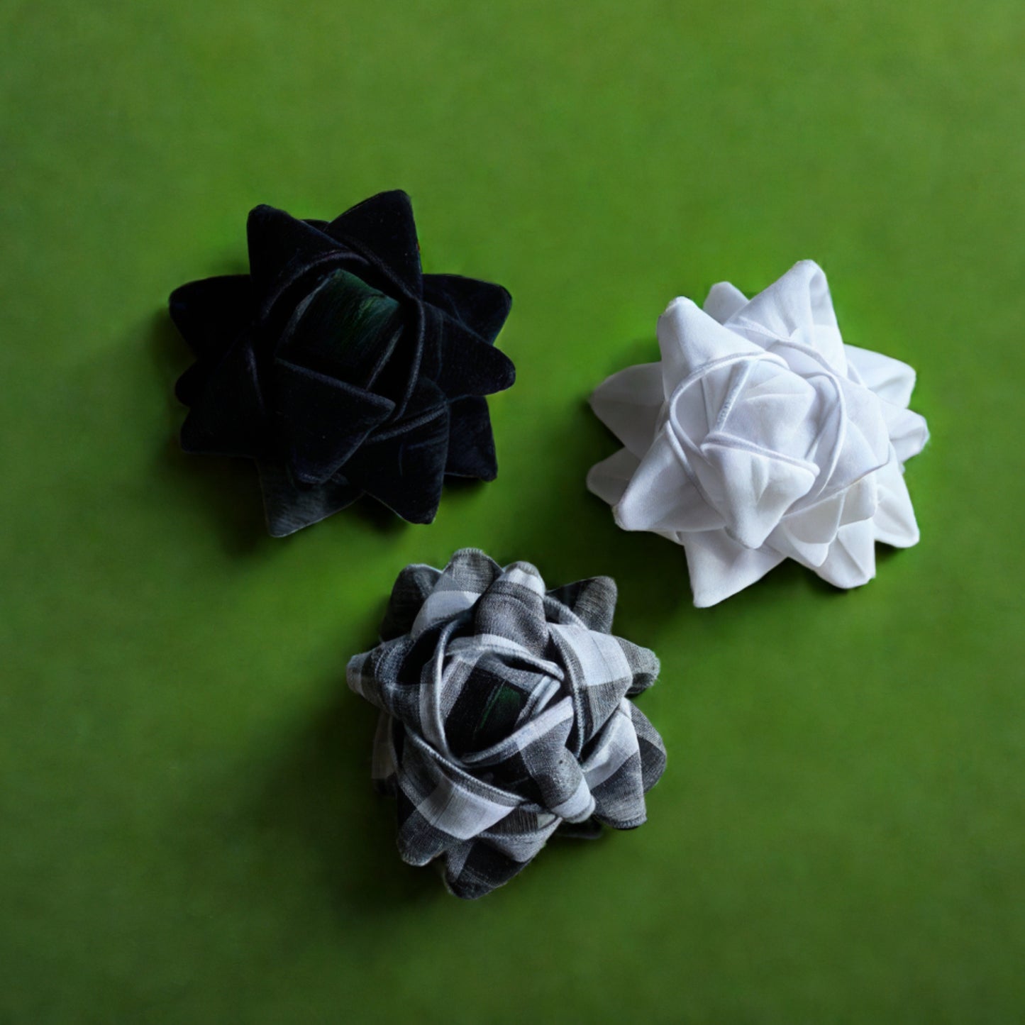 Ensemble de 3 choux à cadeaux en tissu - Noir velours et blanc