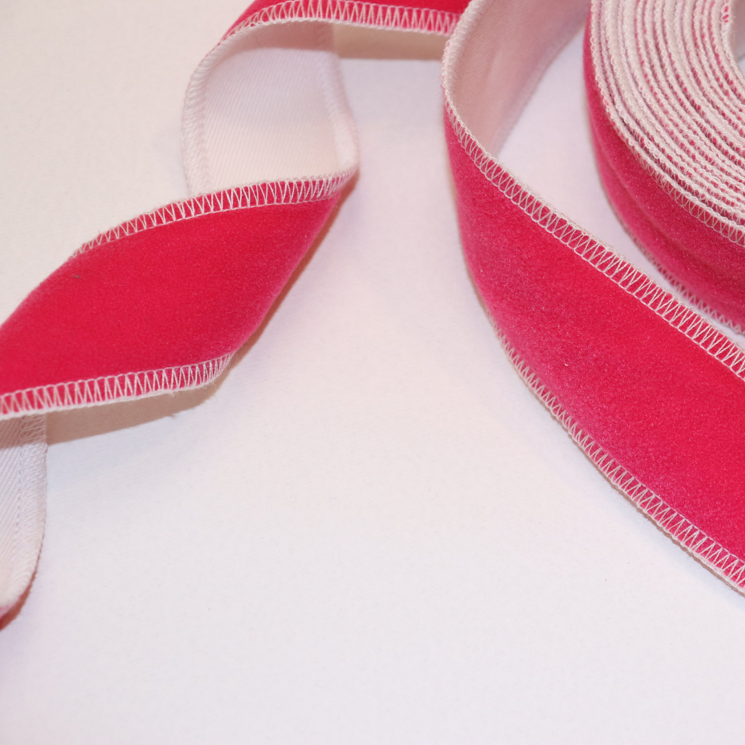 Twisted Fabric Garland - Pink and White