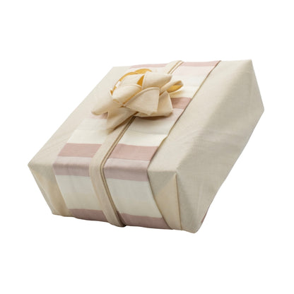 Reusable gift wrapping Vice-Versaᴷᴵᵀ - Multicolored striped band on a light blue Furoshiki and a white bow