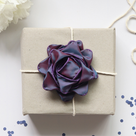 Chou cadeau réutilisable en tissu récupéré - Violet licorne